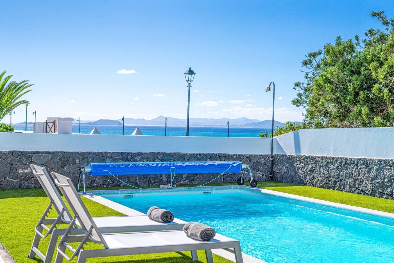 Galway Bay Villa Playa Blanca  Exterior photo