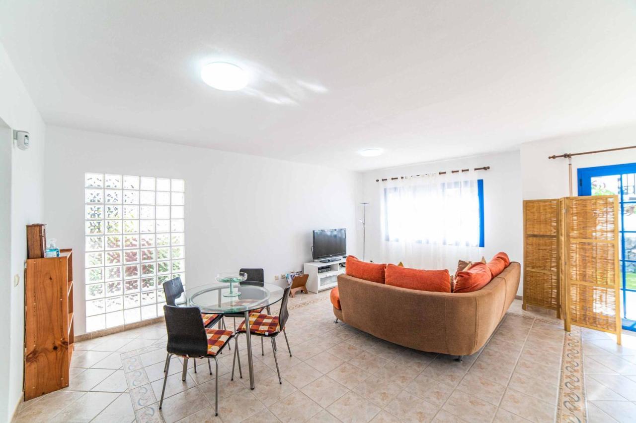Galway Bay Villa Playa Blanca  Exterior photo