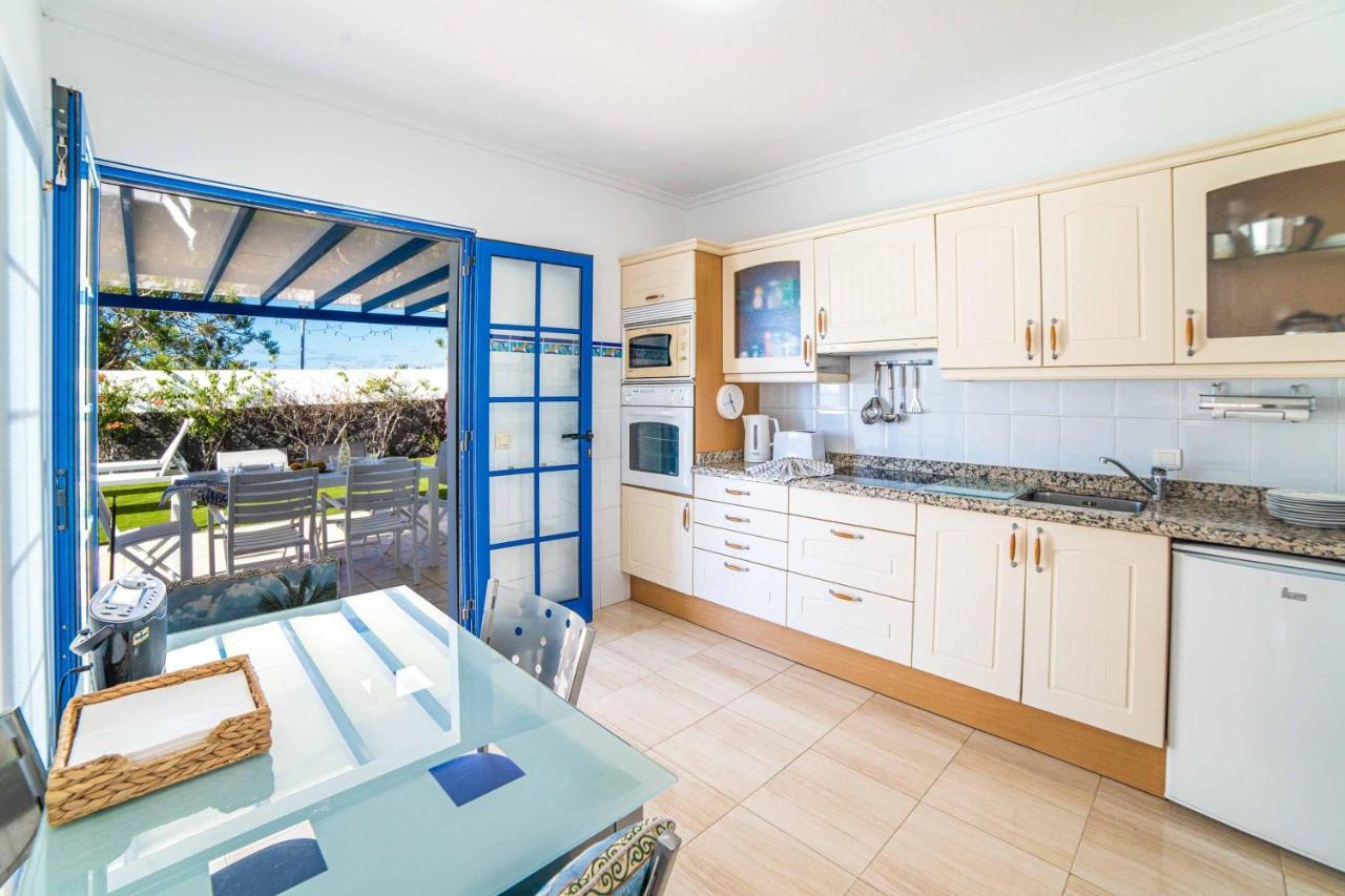 Galway Bay Villa Playa Blanca  Exterior photo